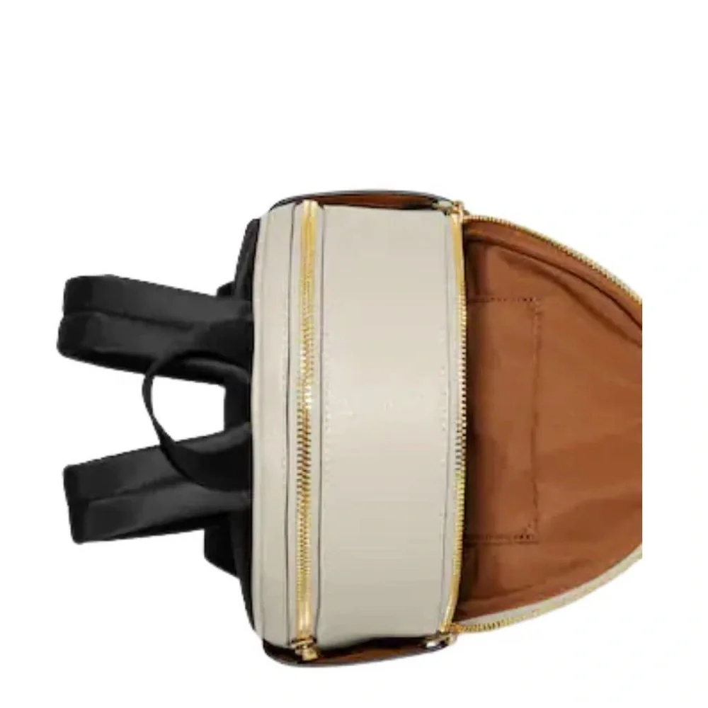 Coach MINI COURT BACKPACK IN PEBBLED LEATHER